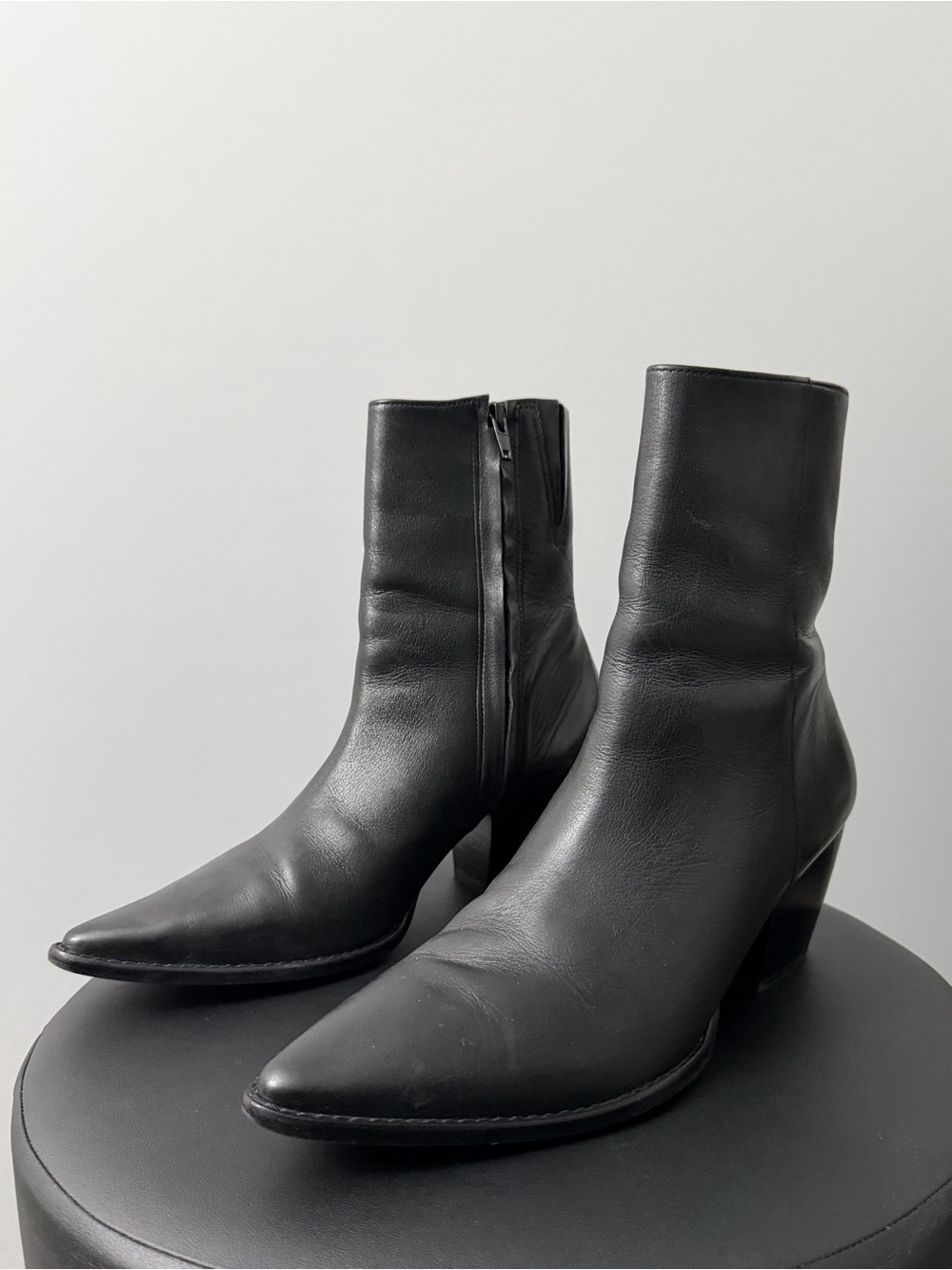 Matisse Women's 8.5 Caty Fashion Booties Round Toe 2.5" Heel Leather Black Used